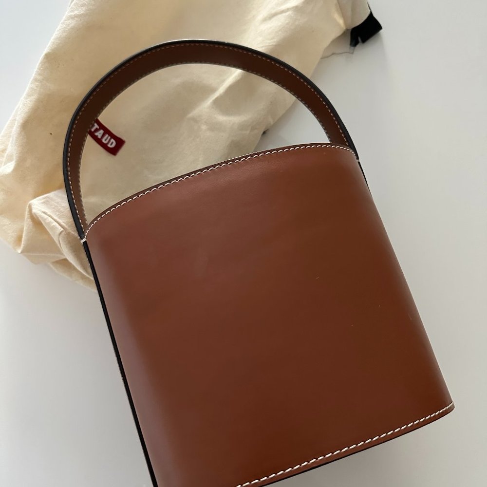 STAUD Bissett Bucket Bag